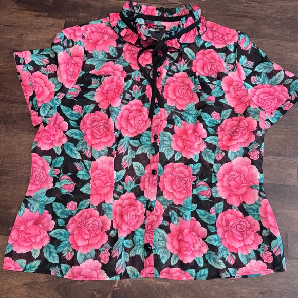Hell‎ Bunny Sheer Black Floral Top with Pink and Green Accents, Size 2X - Picture 10 of 12